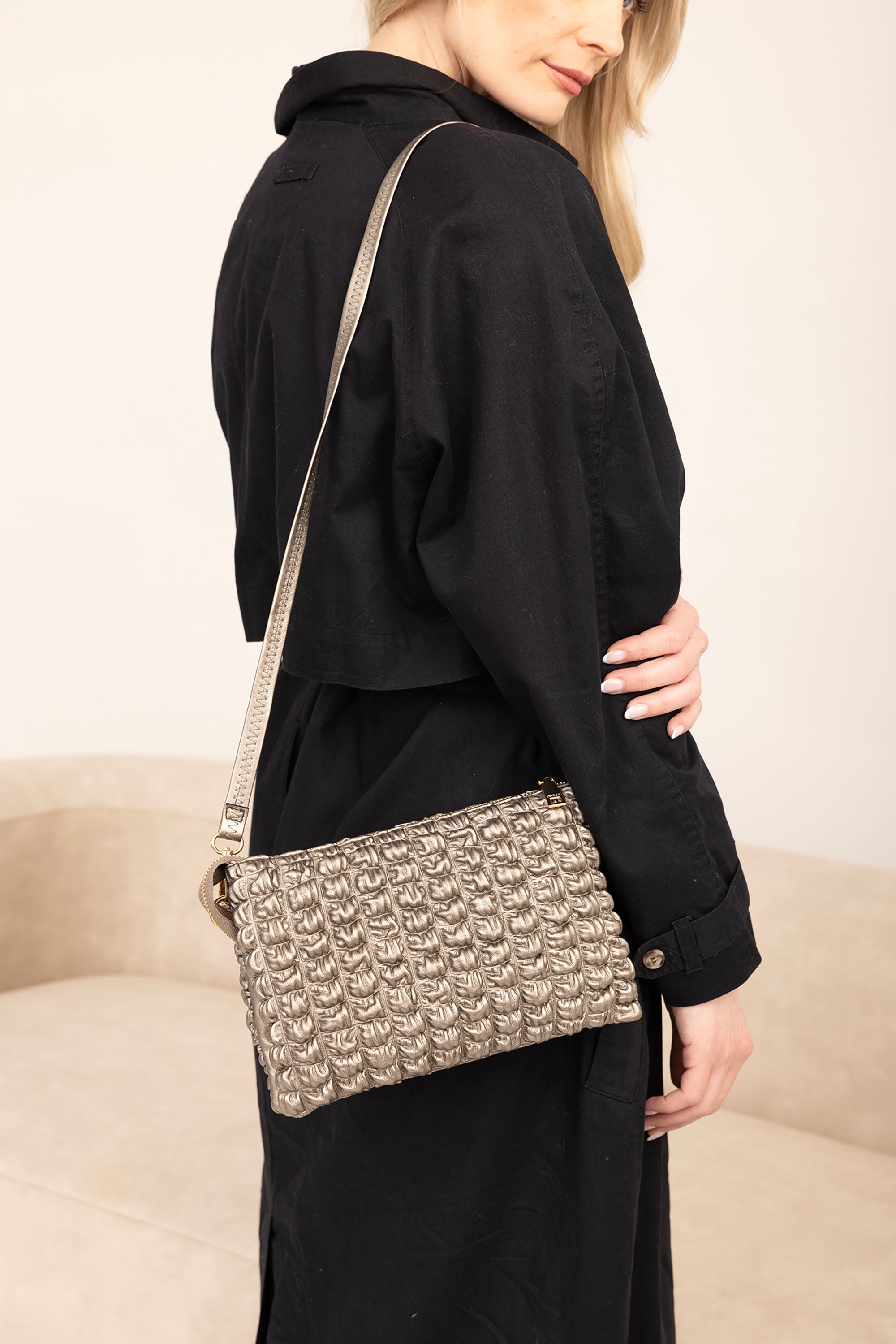 Izzy Bubble Puffer Crossbody – Jen & Co.