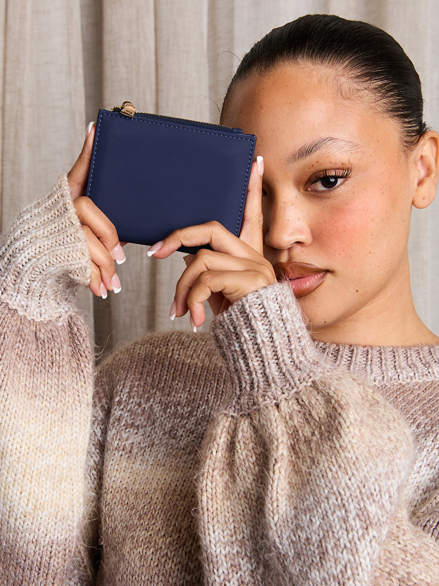 Alannah Vegan Bifold Wallet in - Jen & Co. vegan handbag